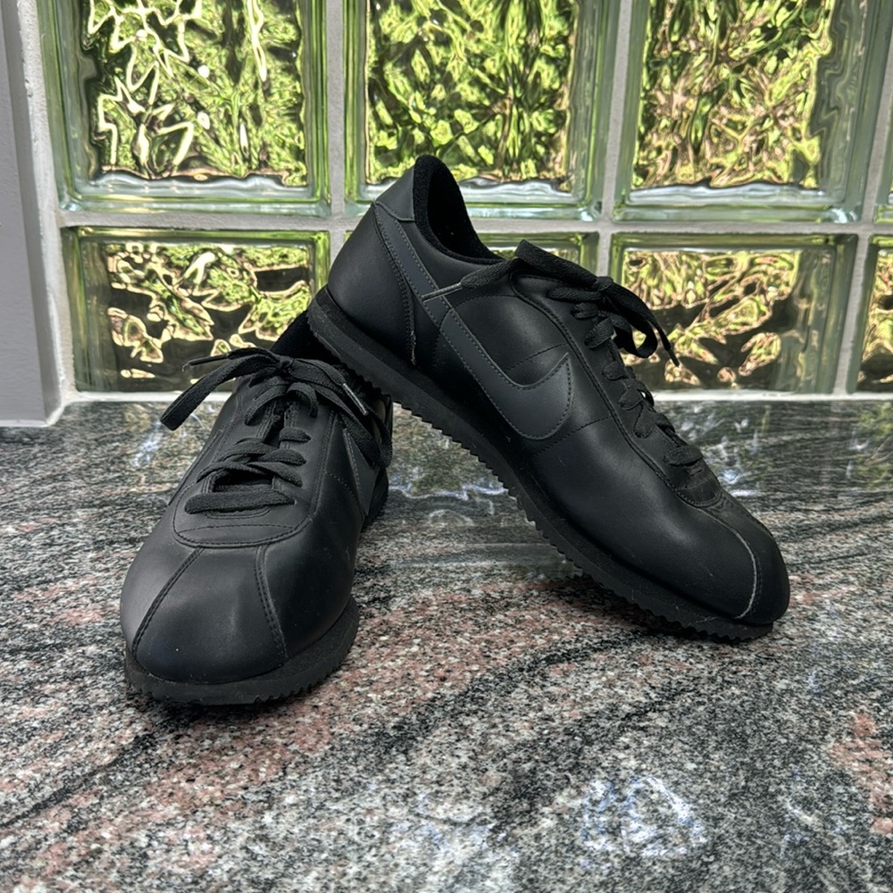 Men’s NIKE Cortez black sneakers Size 11
